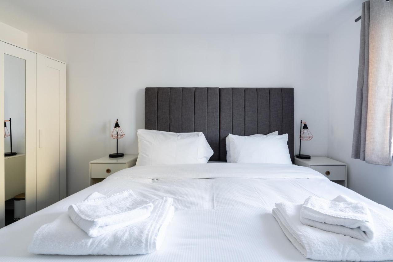 Suites By Rehoboth - Abbey Wood Station - London Zone 4 Luaran gambar