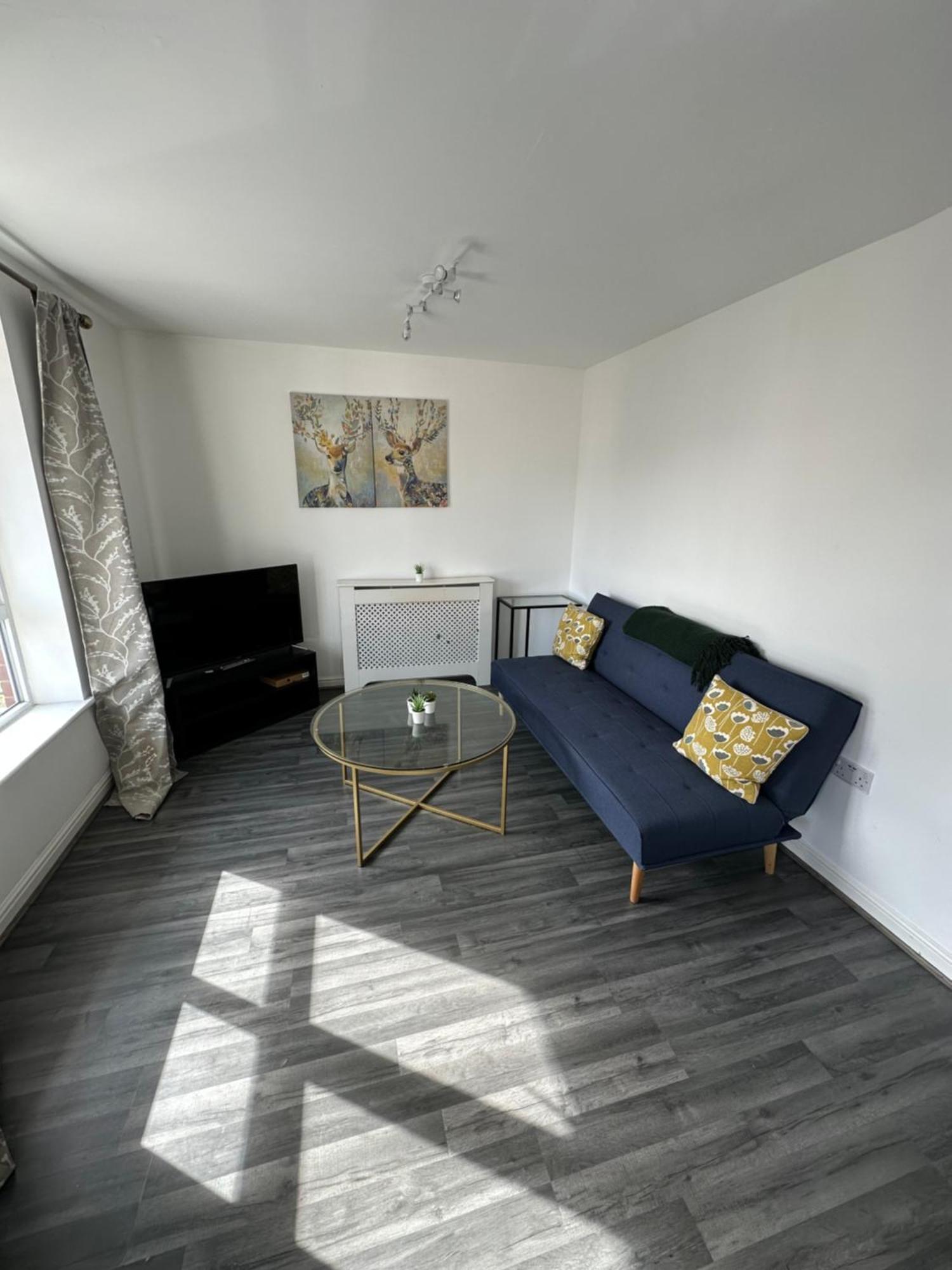 Suites By Rehoboth - Abbey Wood Station - London Zone 4 Luaran gambar